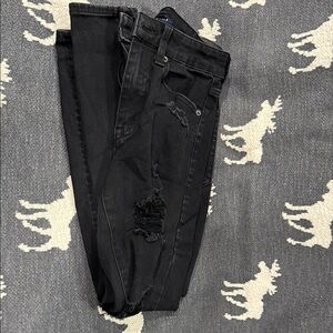 Aeropostale Black Ripped Skinny Jeans